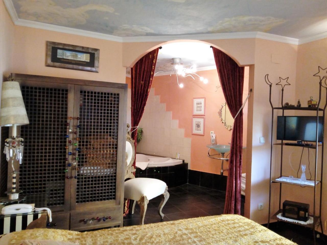 Hotel Utopia Benalup-Casas Viejas Eksteriør billede